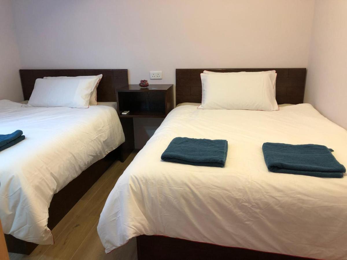 New Hoover Hostel Hong Kong Bagian luar foto