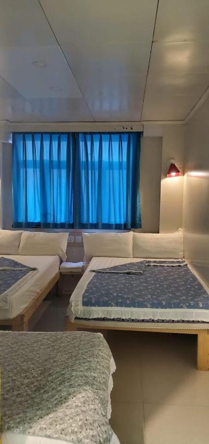 New Hoover Hostel Hong Kong Bagian luar foto